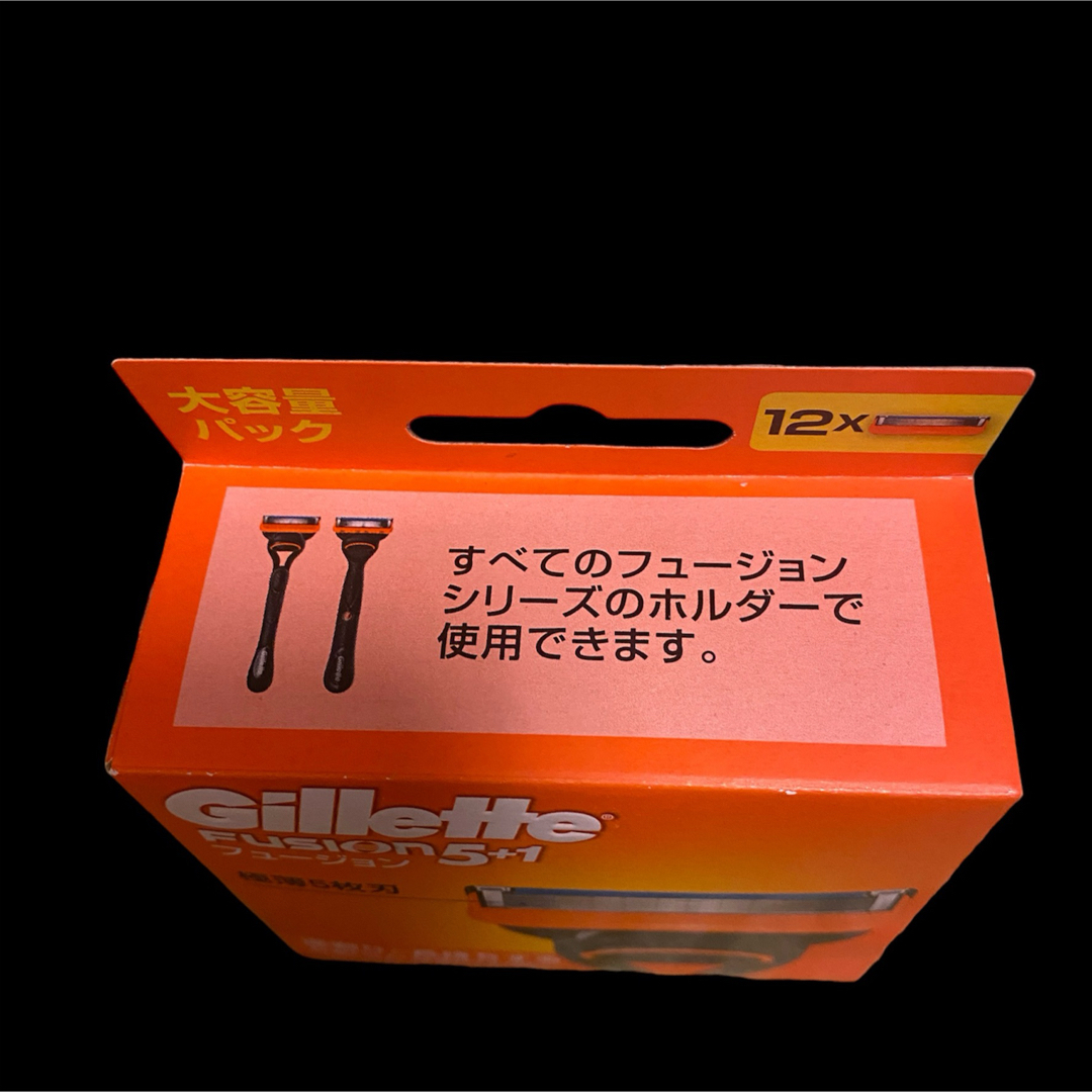 Gillette(ジレット)のジレット 【箱なし】フュージョン 5＋1 替刃4個入 新品未使用    純正品 コスメ/美容のシェービング(カミソリ)の商品写真