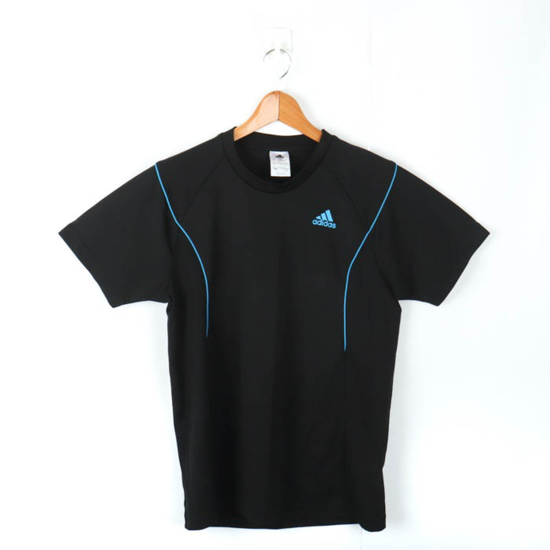 adidas(アディダス)のアディダス 半袖Tシャツ ワンポイントロゴ スポーツウエア メンズ Mサイズ 黒×青 adidas メンズのトップス(Tシャツ/カットソー(半袖/袖なし))の商品写真