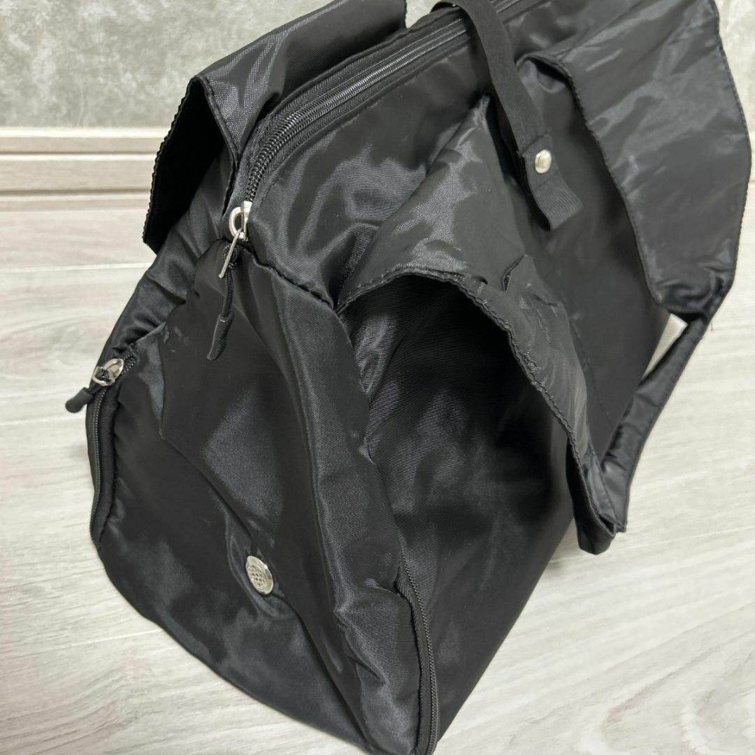 ボストンバッグ ナイロン ブラック 大容量 軽量 ジム 旅行 バッグ 黒 レディースのバッグ(ボストンバッグ)の商品写真
