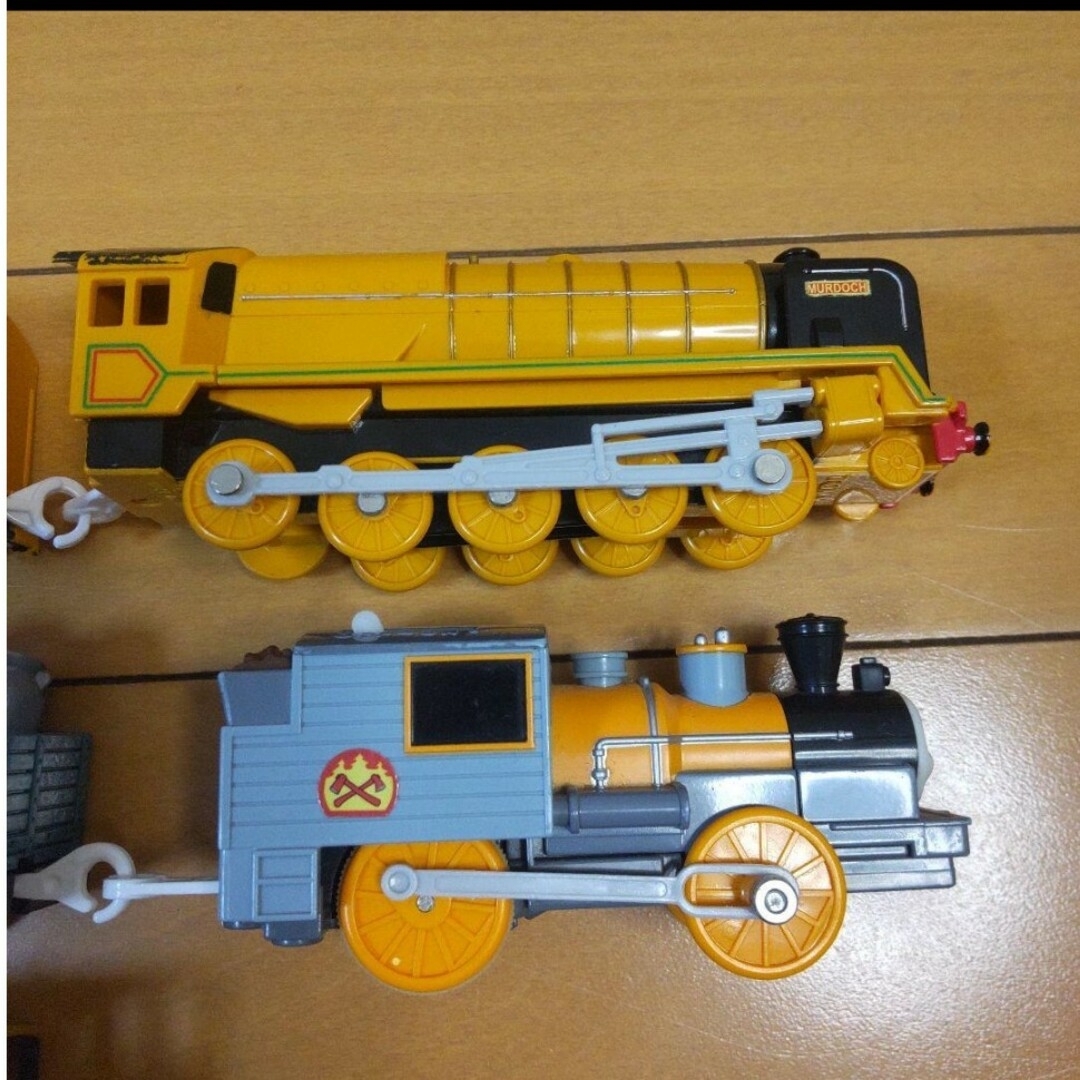 プラレールトーマス(プラレールトーマス)のプラレールトーマスシリーズ T22 プラレール マードックと ダッシュと貨車セ エンタメ/ホビーのおもちゃ/ぬいぐるみ(鉄道模型)の商品写真