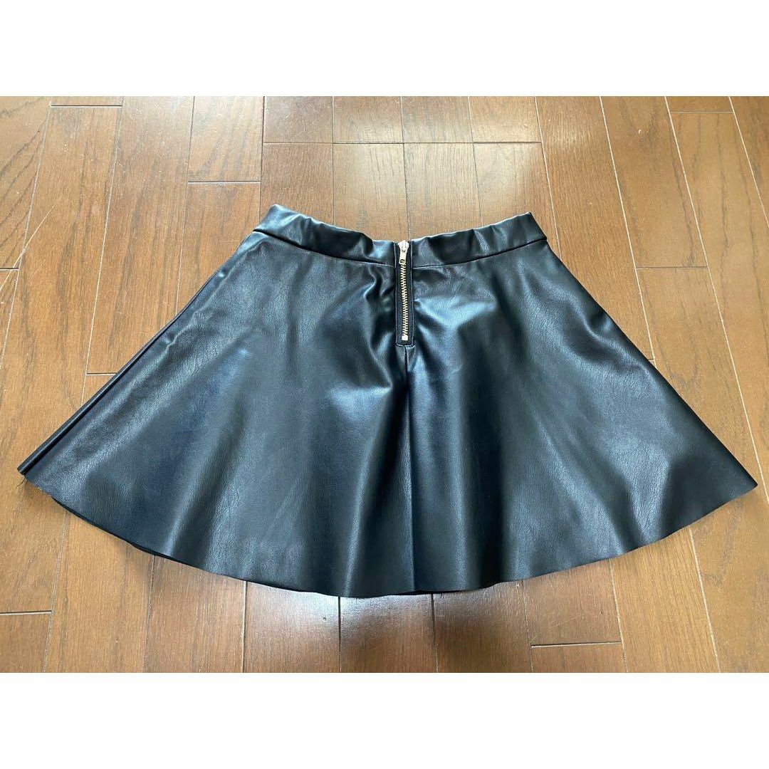X5063 H&M キッズスカート　フェイクレザー　子供スカート　裏地付き キッズ/ベビー/マタニティのキッズ服女の子用(90cm~)(スカート)の商品写真