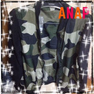 アナップ(ANAP)のANAP トップス(パーカー)