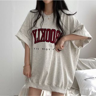 グレー　カジュアル　ストリート　韓国　オーバーサイズ　お出かけ　普段着(Tシャツ(半袖/袖なし))