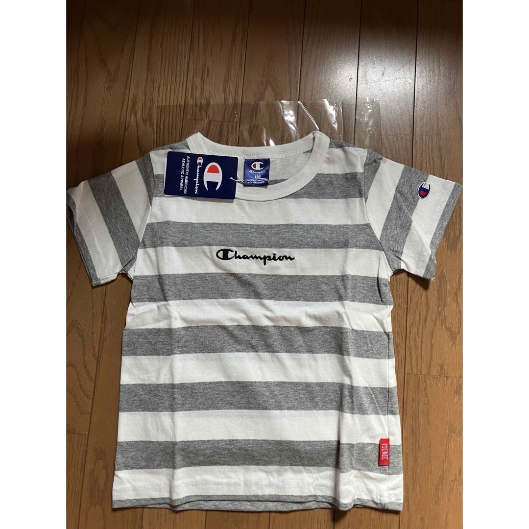 Champion(チャンピオン)のチャンピオン　Tシャツ　120 キッズ/ベビー/マタニティのキッズ服男の子用(90cm~)(Tシャツ/カットソー)の商品写真