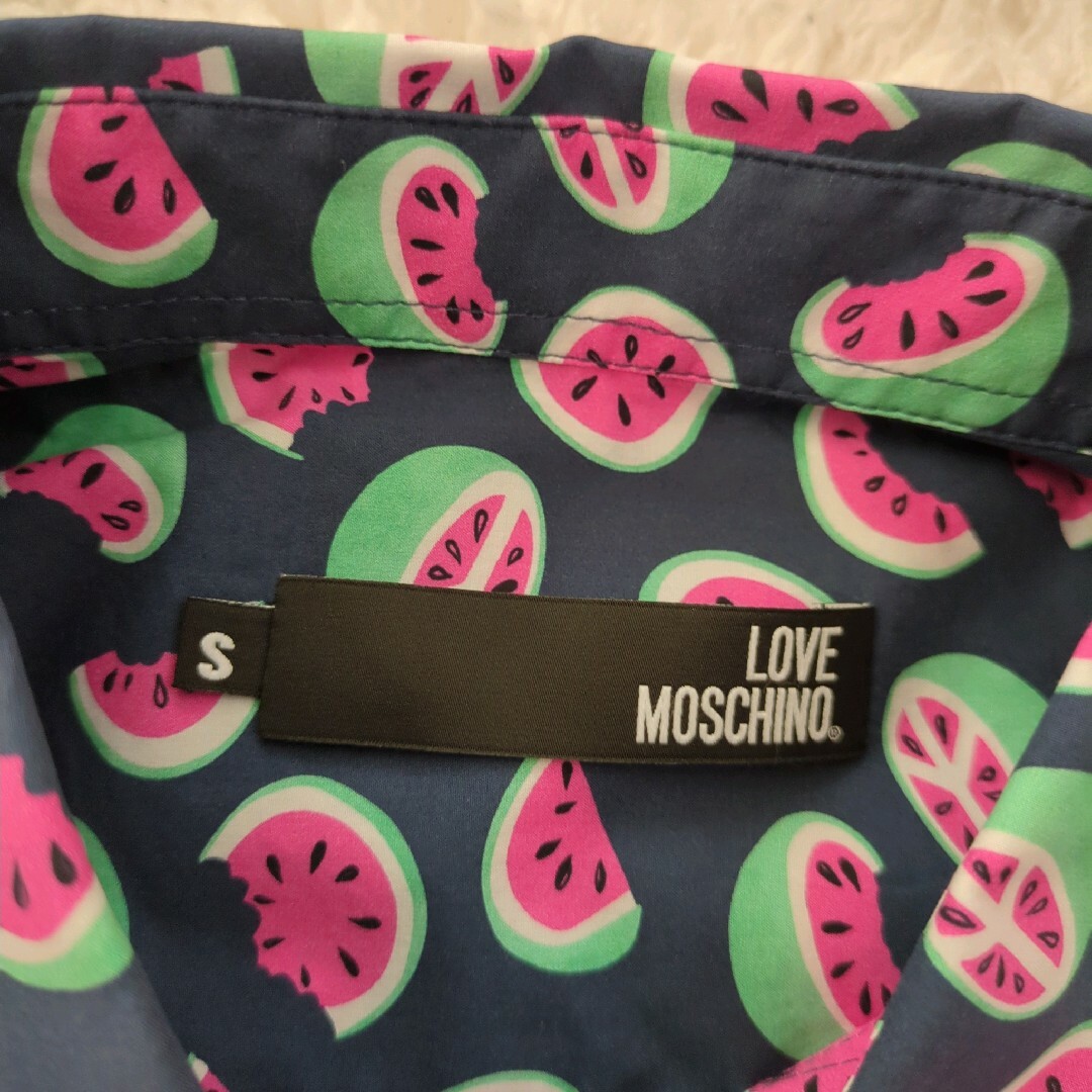 MOSCHINO(モスキーノ)の美品 ラブモスキーノ スイカ柄 長袖シャツ メンズS ユニセックス メンズのトップス(シャツ)の商品写真