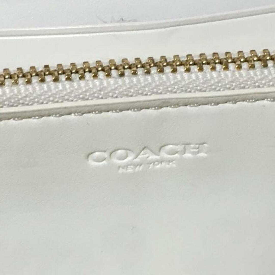 COACH(コーチ)のCOACH(コーチ) 長財布 - アイボリー×シルバー×ゴールド レザー×金属素材 レディースのファッション小物(財布)の商品写真