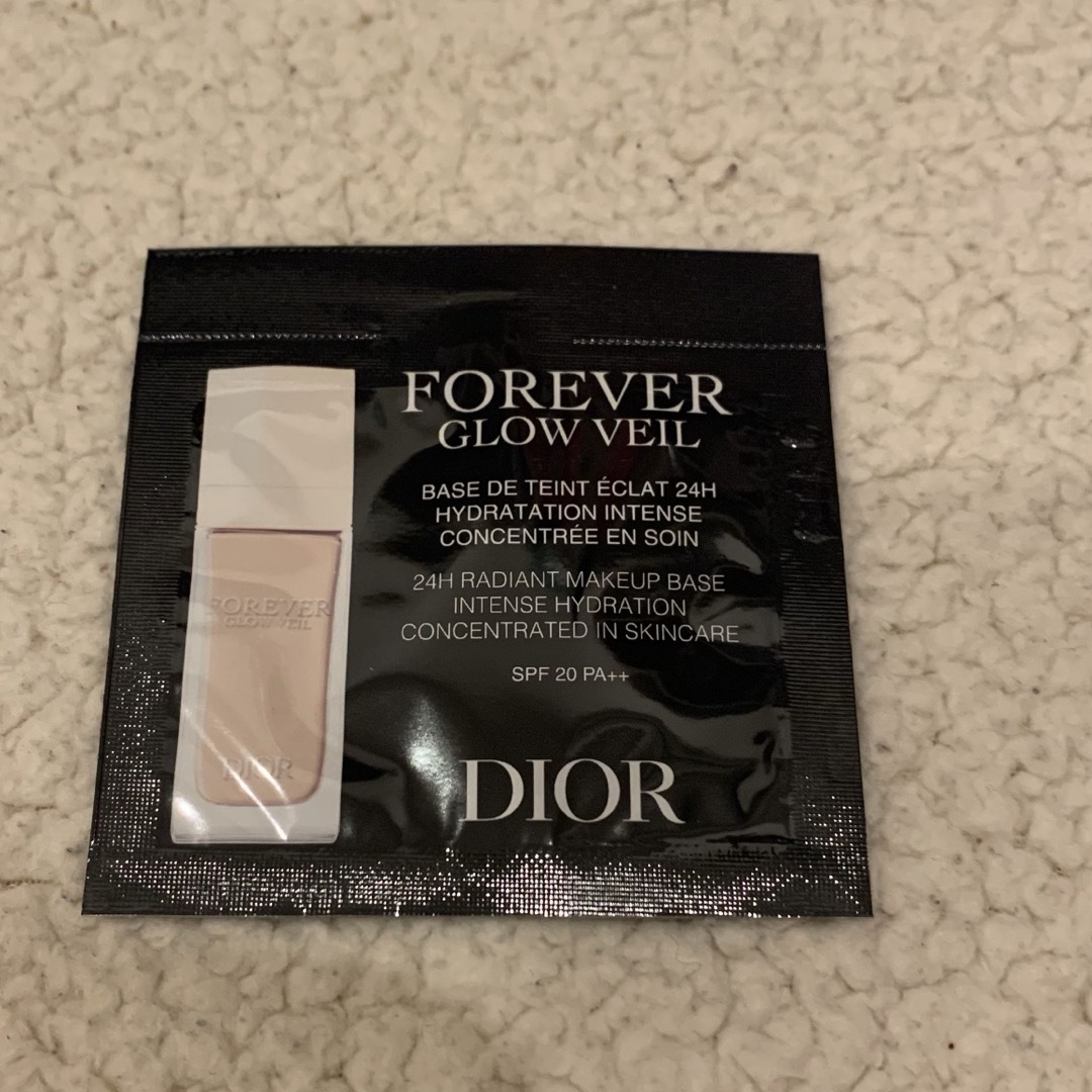 Dior(ディオール)のDIOR ディオールスキン　フォーエヴァー　グロウ　ヴェール　化粧下地　サンプル コスメ/美容のベースメイク/化粧品(化粧下地)の商品写真