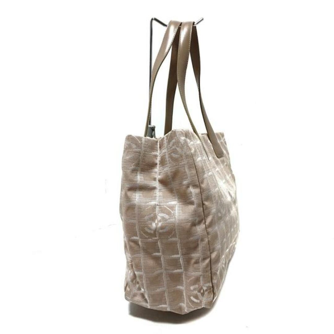 CHANEL - CHANEL(シャネル) トートバッグ ニュートラベルライントート CHANEL - CHANEL(シャネル) トートバッグ ニュートラベルライントート
