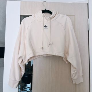 オリジナルス(Originals（adidas）)の☆美品【adidas originals】パーカー クロップド丈 M(パーカー)