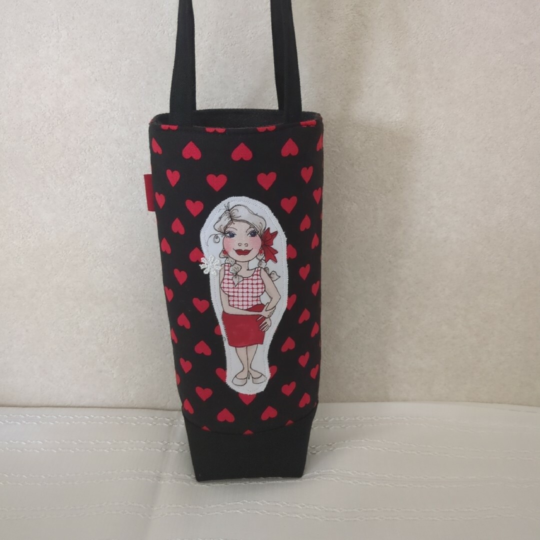 ロラライハリス　水筒バッグ　ハート柄 ハンドメイドのファッション小物(バッグ)の商品写真