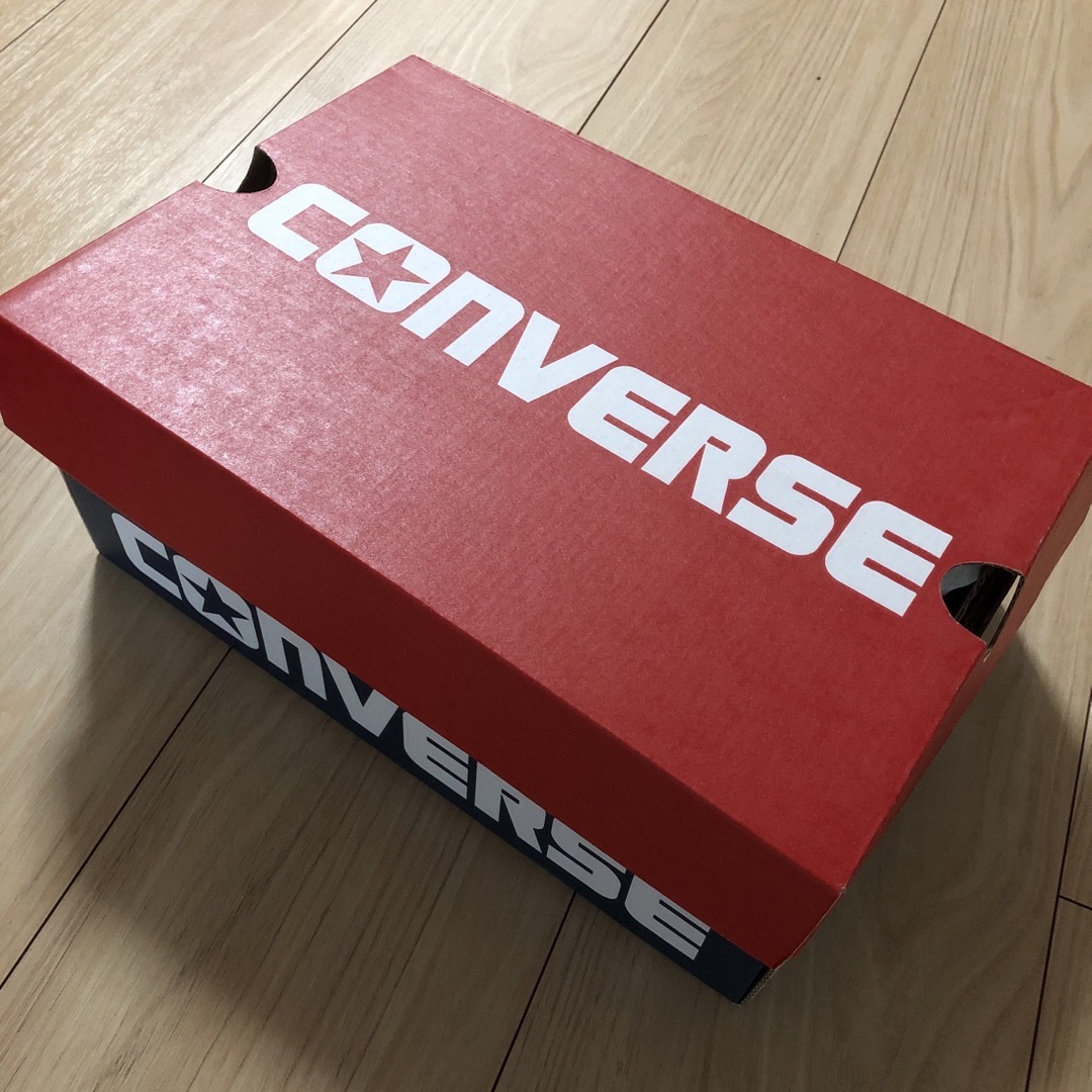 CONVERSE(コンバース)の(試着のみ)コンバース　シャークソール　23cm レディースの靴/シューズ(スニーカー)の商品写真