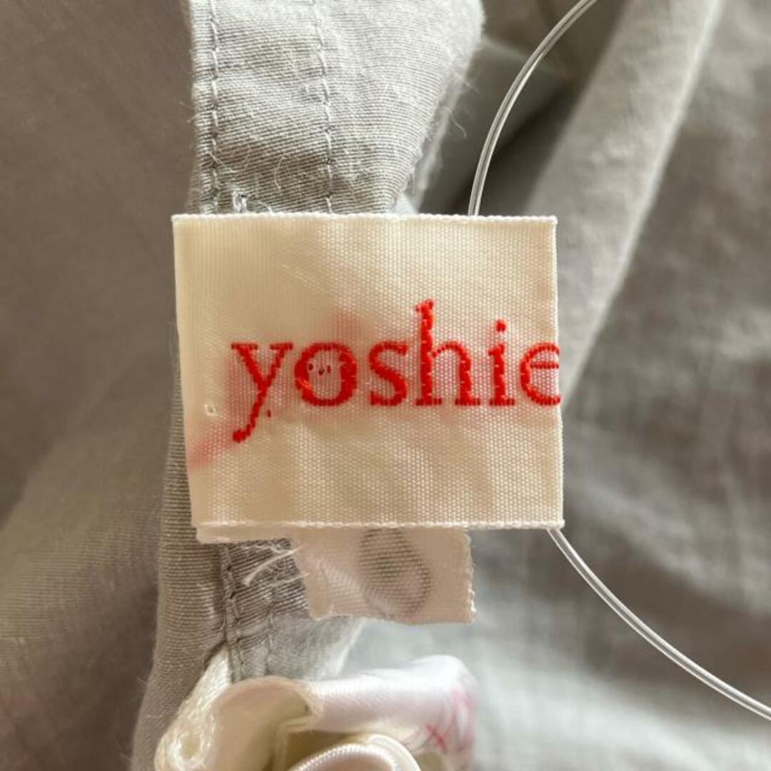 YOSHIE INABA(ヨシエイナバ) 七分袖シャツブラウス サイズ2 M レディース - ライトグレー レディースのトップス(シャツ/ブラウス(長袖/七分))の商品写真