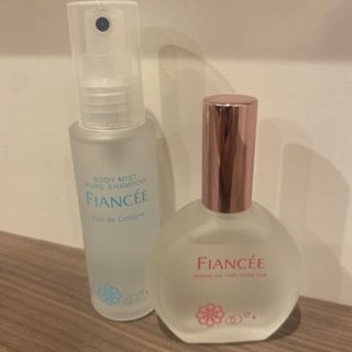 FIANCEE - フィアンセ ボディミスト パルファンドトワレ セット