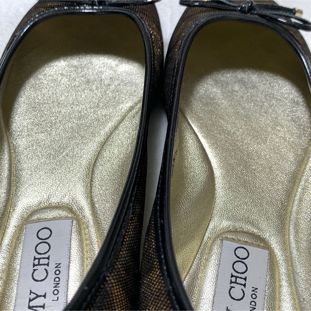 JIMMY CHOO(ジミーチュウ)の【極美品】JIMMY CHOO リボン メッシュ フラットシューズ メタリック レディースの靴/シューズ(バレエシューズ)の商品写真