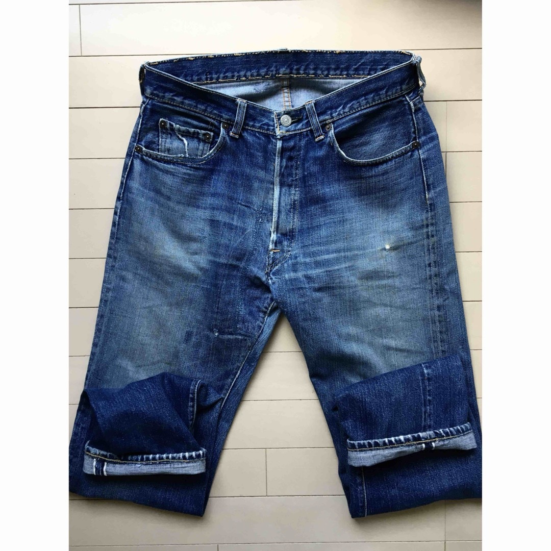 Levi's(リーバイス)の【極上】濃紺 501 ビッグE 33×32 60年代 鬼ヒゲハチノス リーバイス メンズのパンツ(デニム/ジーンズ)の商品写真