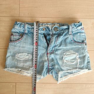 ベベ(BeBe)の130サイズ 短パン ダメージデニム DENIMBAR(パンツ/スパッツ)