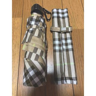 バーバリー(BURBERRY)の新品☆BURBERRYバーバリー傘　折りたたみ傘(傘)