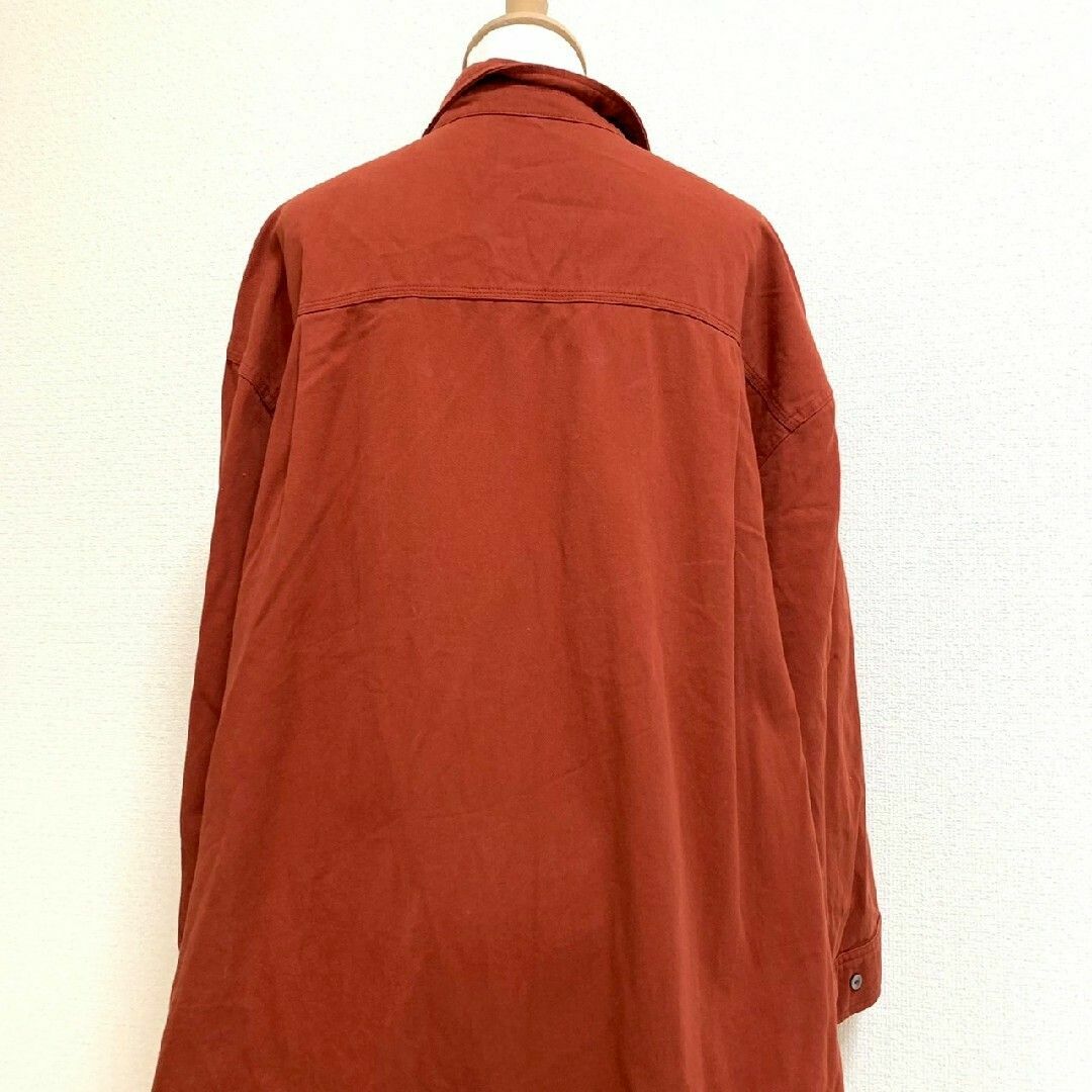 RETRO GIRL(レトロガール)のレトロガール　長袖シャツ　F　レッド　カラーシャツ　カジュアル　綿100% レディースのトップス(シャツ/ブラウス(長袖/七分))の商品写真