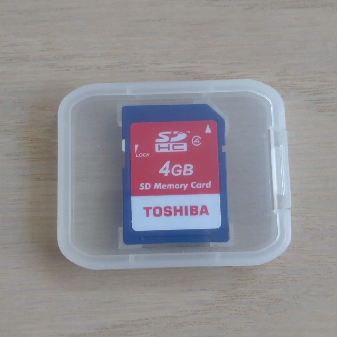 東芝(トウシバ)のSD カード TOSHIBA 4GB スマホ/家電/カメラのスマホ/家電/カメラ その他(その他)の商品写真