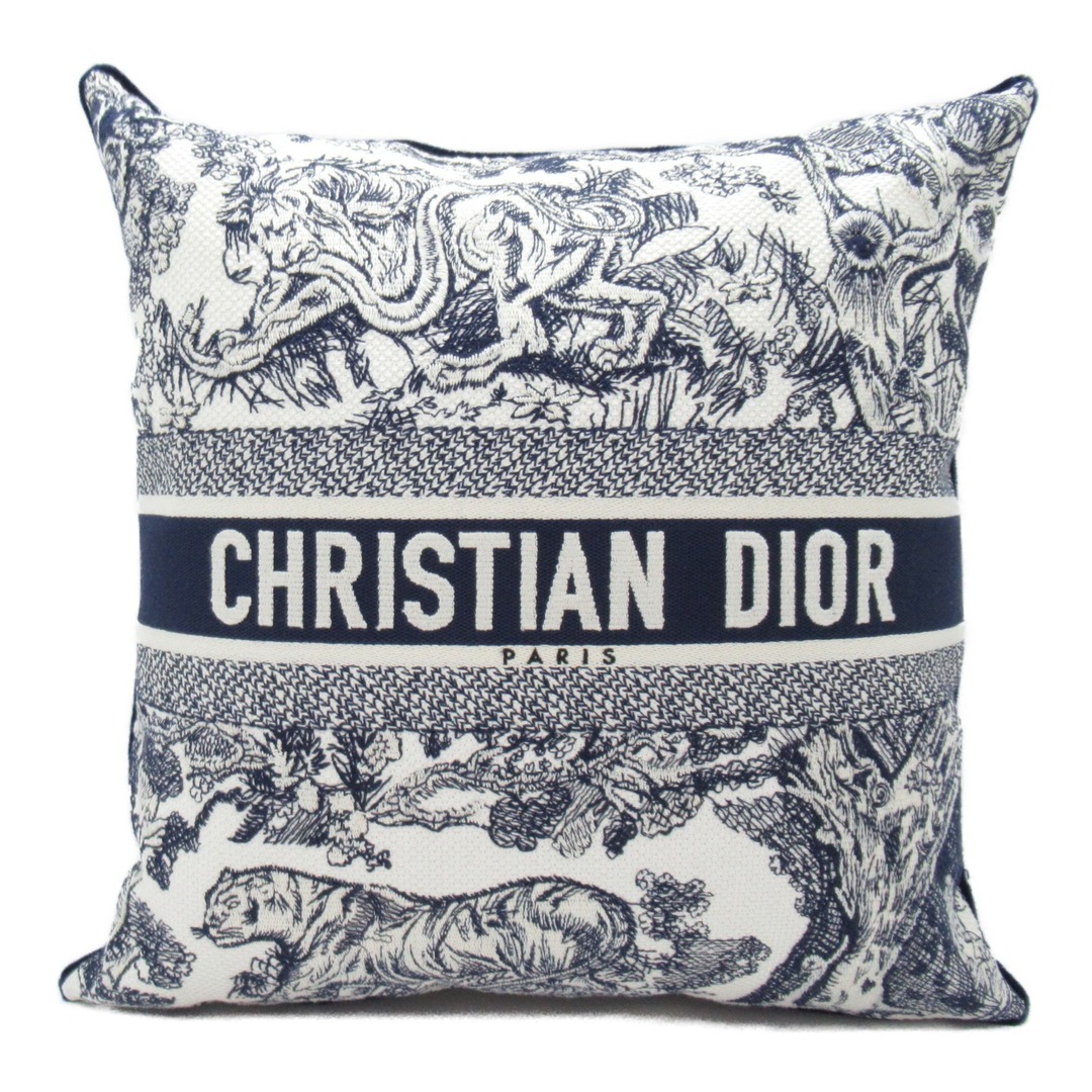 Dior - ディオール スモール スクエア クッション 衣料品の通販 Dior - ディオール スモール スクエア クッション 衣料品の通販