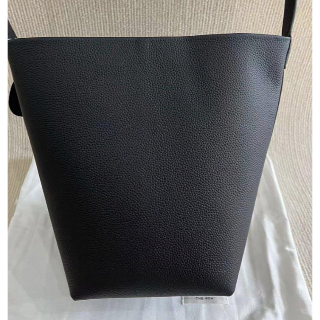  THEROWザロウ　パークトート　ブラック　バッグ  ミディアム レディースのバッグ(トートバッグ)の商品写真