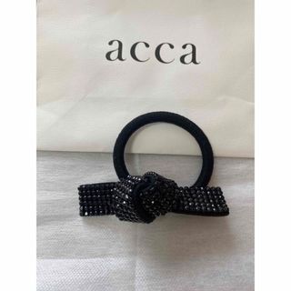 アッカ(acca)のacca  オードリーポニー　黒6列　ブラック　ゴムは新品　中古品(ヘアゴム/シュシュ)