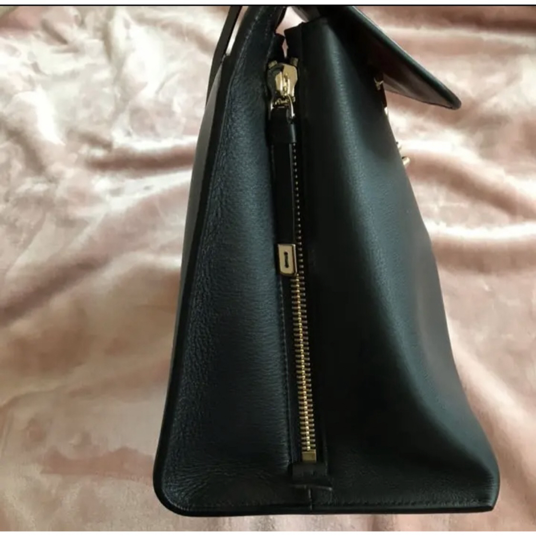 Salvatore Ferragamo(サルヴァトーレフェラガモ)の美品　Salvatore Ferragamo Jet Set Tote Bag レディースのバッグ(ショルダーバッグ)の商品写真