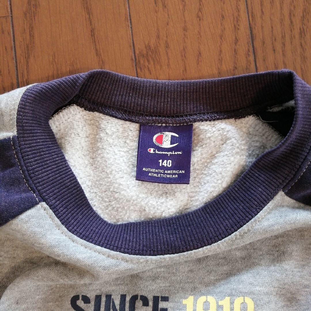 Champion(チャンピオン)のChampion トレーナー 140 キッズ/ベビー/マタニティのキッズ服男の子用(90cm~)(ジャケット/上着)の商品写真