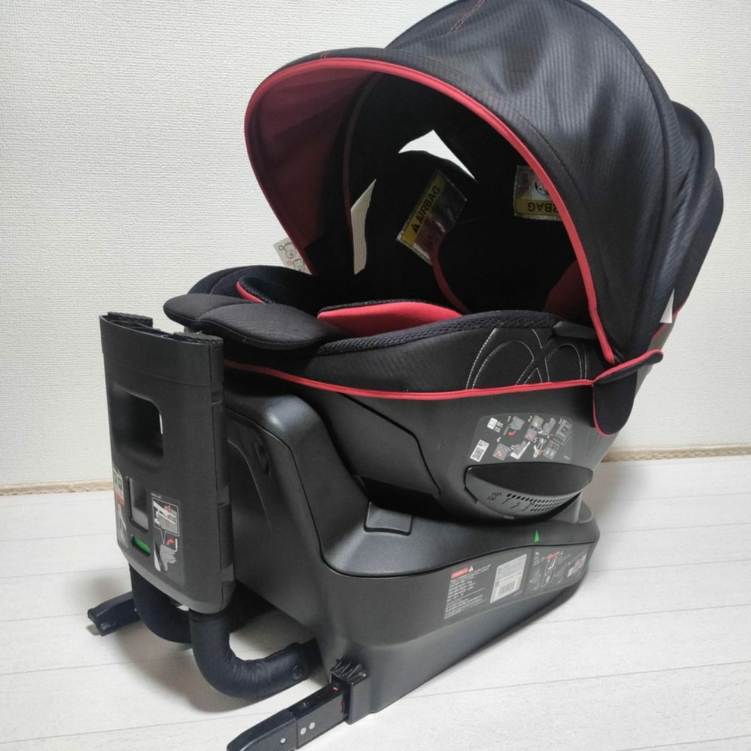 AILEBEBE(エールベベ)の【送料込】エールベベ 美品 クルット4i プレミアム ISOFIX 新生児～ キッズ/ベビー/マタニティの外出/移動用品(自動車用チャイルドシート本体)の商品写真