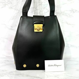 サルヴァトーレフェラガモ(Salvatore Ferragamo)のフェラガモ Ferragamo ショルダーバッグ ヒール金具 レザー ブラック(ショルダーバッグ)