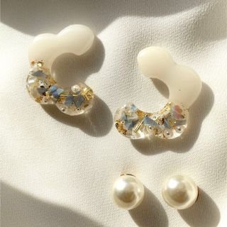 ブルー系♡お花型レジンピアス×パールキャッチ付き‼︎(ピアス)