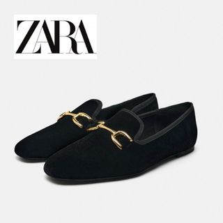 ザラ(ZARA)の【新品♡本日最終（20日） 】ZARAザラ♡ベルベットローファー♡37(ローファー/革靴)