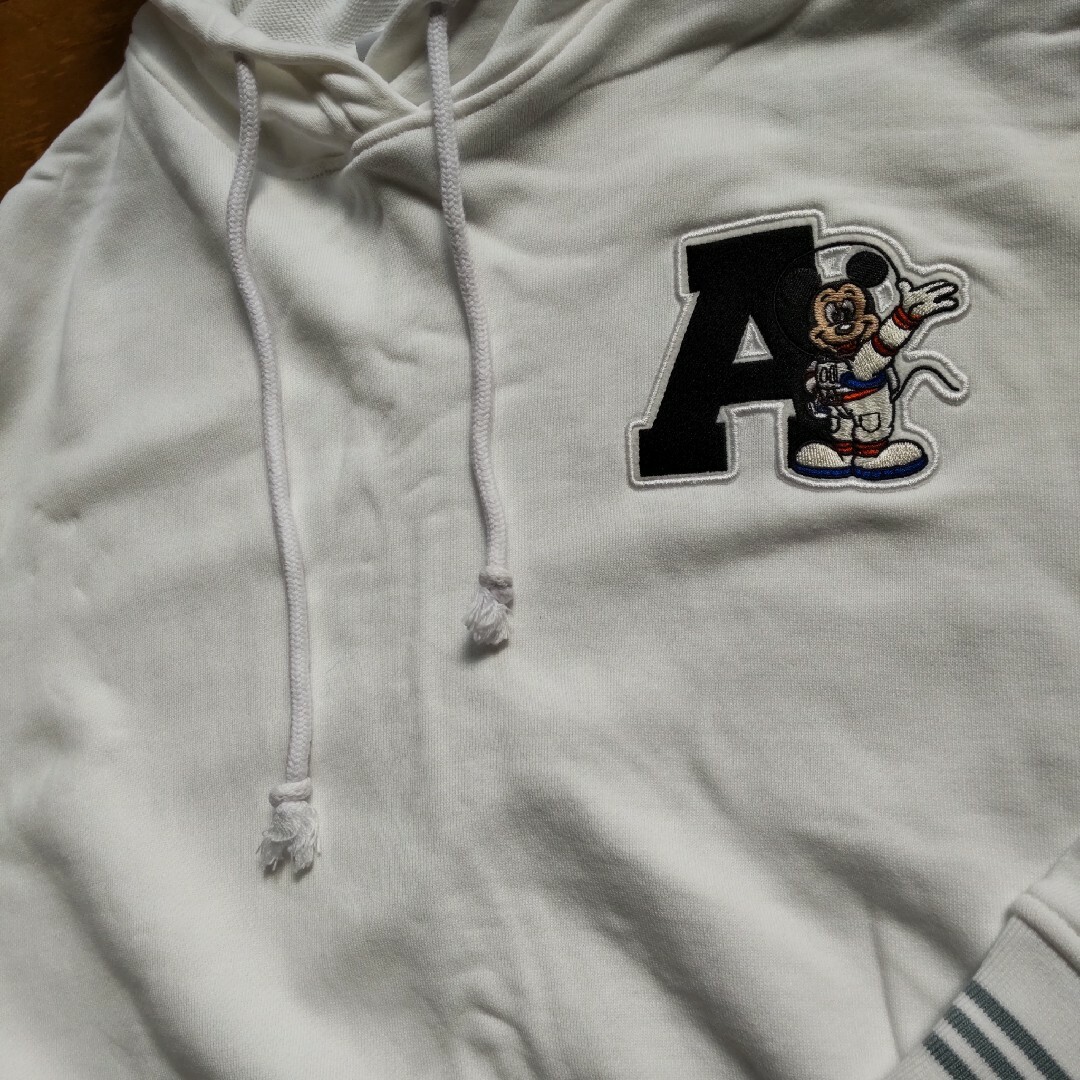 adidas(アディダス)のadidasアディダス Disneyディズニー　コラボパーカー キッズ/ベビー/マタニティのキッズ服女の子用(90cm~)(その他)の商品写真