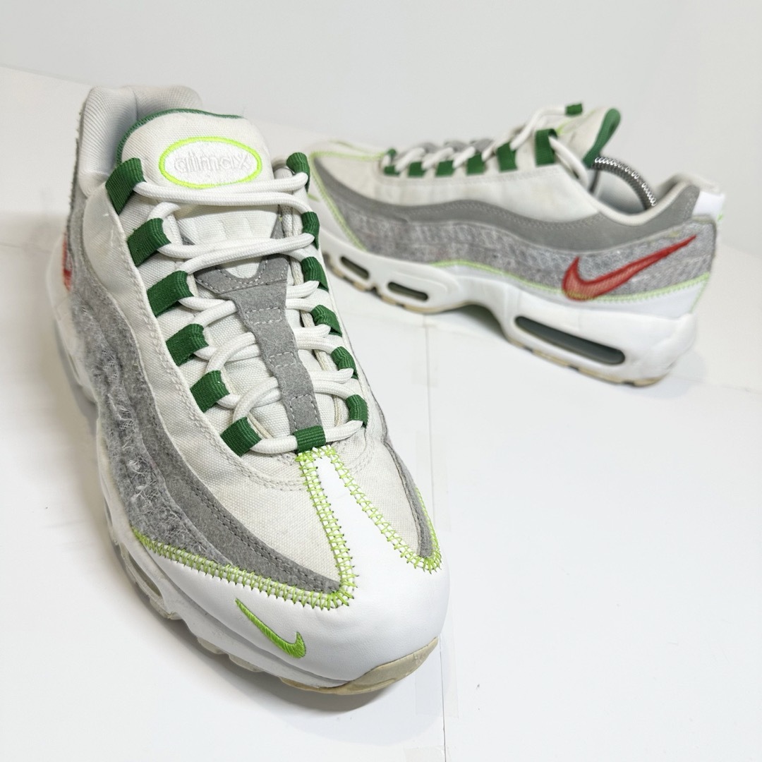 NIKE(ナイキ)のNIKE★AirMax95/エアマックス95★リサイクルパック★白×緑★26cm メンズの靴/シューズ(スニーカー)の商品写真