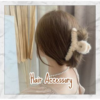 ヘアクリップ もこもこ ヘアアクセサリー 冬 韓国 人気 アイボリー(カチューシャ)