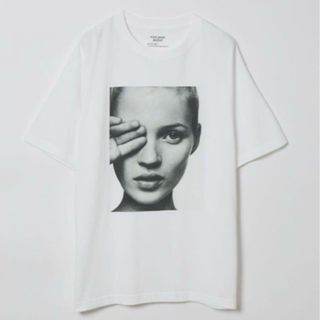 Kate Moss by David Sims Looks Can Kill T(Tシャツ/カットソー(半袖/袖なし))