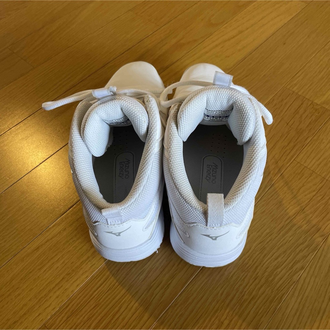 MIZUNO(ミズノ)のミズノウェーブダイバー24㎝ レディースの靴/シューズ(スニーカー)の商品写真