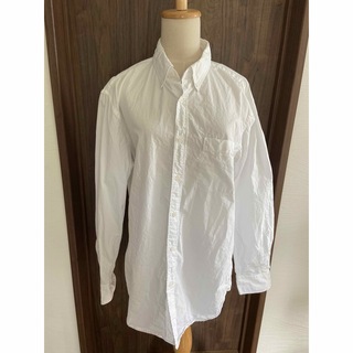 ユニクロ(UNIQLO)のUNIQLO エクストラファインコットンブロードシャツ　XL 白(シャツ)