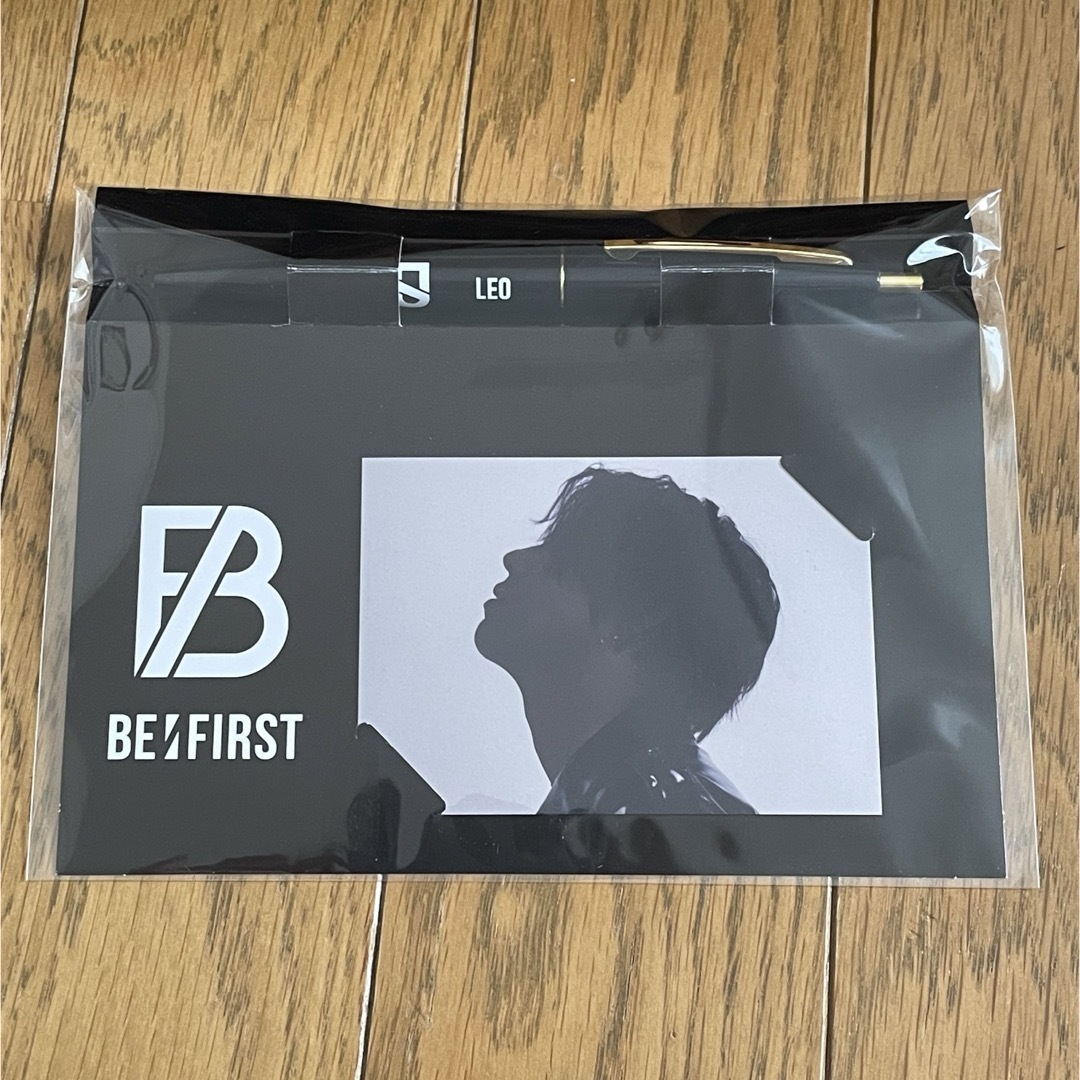 BE:FIRST(ビーファースト)のBE:FIRST LEO レオ Mainstream フォトカード付きボールペン エンタメ/ホビーのタレントグッズ(アイドルグッズ)の商品写真