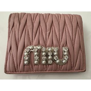 ミュウミュウ(miumiu)のmiumiu マトラッセ　財布(財布)