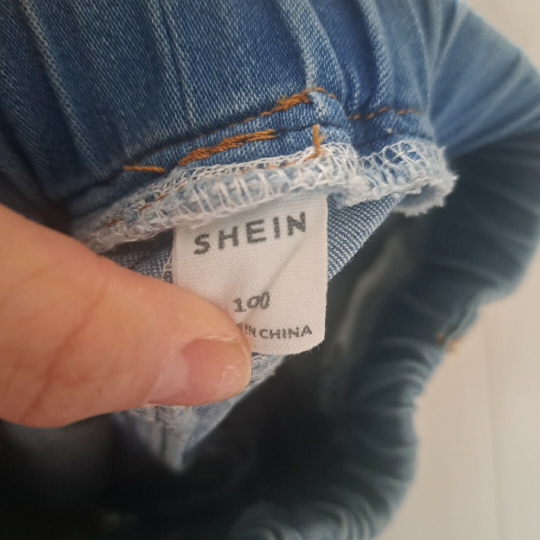 SHEIN(シーイン)の【SHEIN】デニム　100 キッズ/ベビー/マタニティのキッズ服女の子用(90cm~)(パンツ/スパッツ)の商品写真