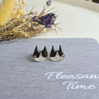 ピアス　レジン　白黒猫(ピアス)