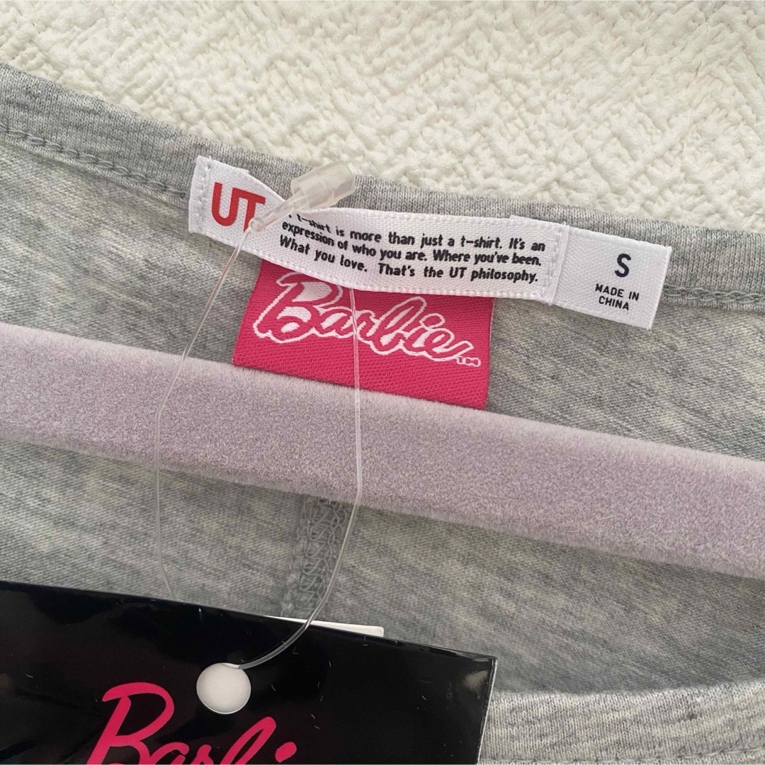 Barbie(バービー)の【新品未使用】Barbie バービー　ユニクロ　コラボTシャツ　UT レディースのトップス(Tシャツ(半袖/袖なし))の商品写真