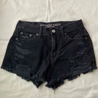 AMERICAN EAGLE （アメリカンイーグル）　ダメージショートパンツ　黒(ショートパンツ)