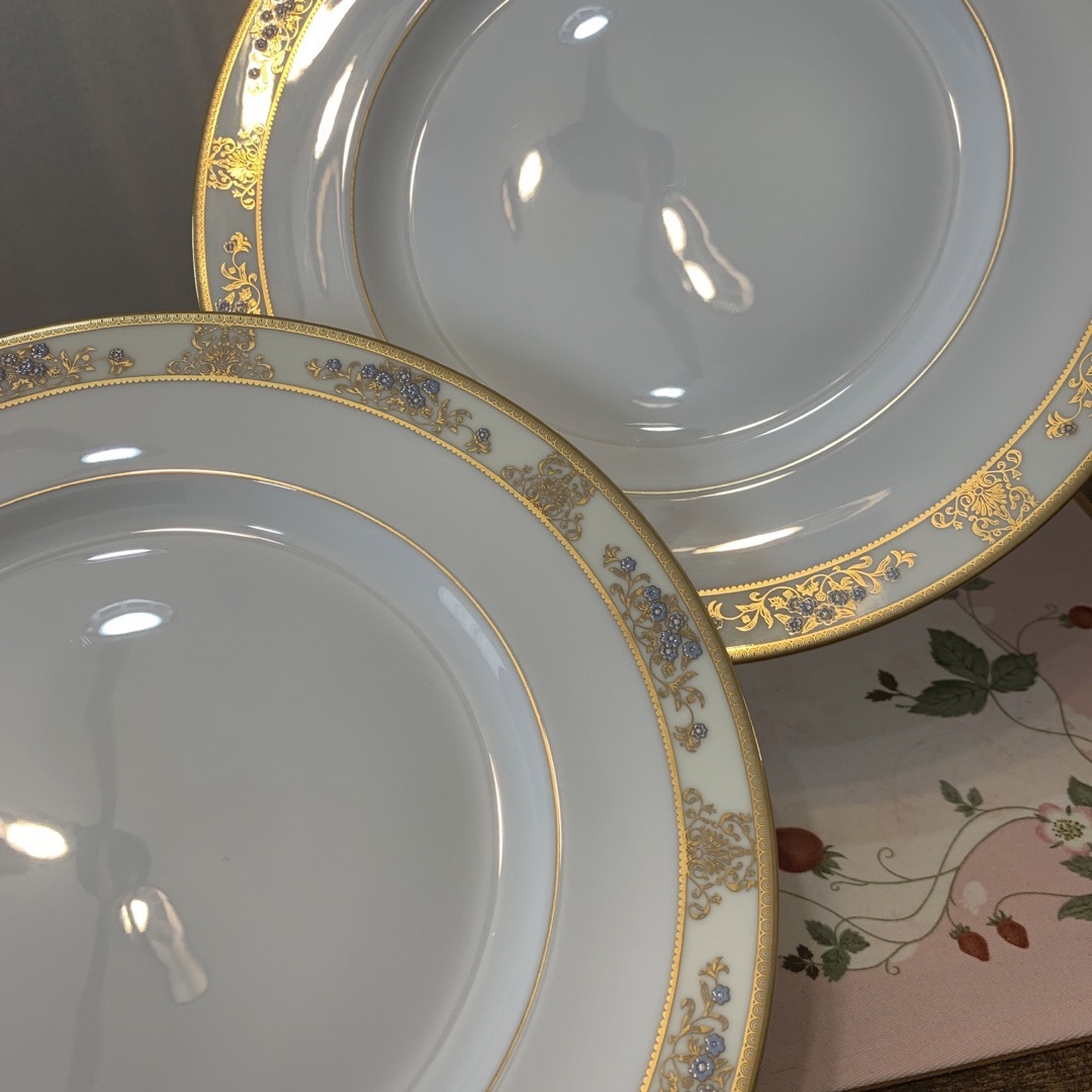 WEDGWOOD(ウェッジウッド)のウェッジウッド  クリブデン　27cm(27.5cm)ディナープレート　6枚大皿 インテリア/住まい/日用品のキッチン/食器(食器)の商品写真