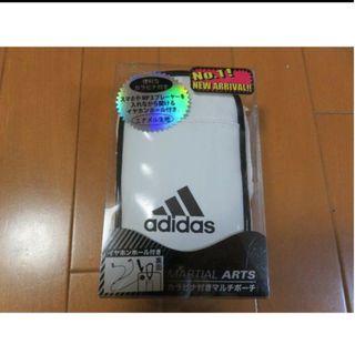 アディダス(adidas)の●アディダス adidas カラビナ付きマルチポーチ　白(その他)