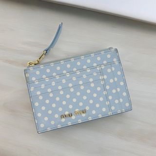 ミュウミュウ(miumiu)のmiumiu  カードケース コインケース(コインケース)