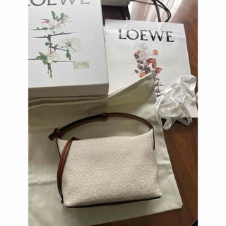 LOEWE - ロエベ ・新品キュービイバッグ・スモール　アナグラム