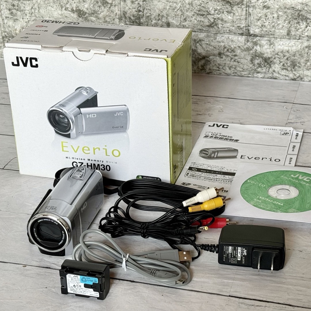 KENWOOD(ケンウッド)のJVC・ケンウッド『Everio』デジタルビデオカメラ GZ-HM30 スマホ/家電/カメラのカメラ(ビデオカメラ)の商品写真