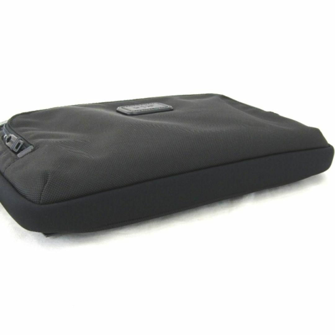 TUMI(トゥミ)のトゥミ クラッチバッグ Medium Laptop Cover 61000470 メンズのバッグ(セカンドバッグ/クラッチバッグ)の商品写真